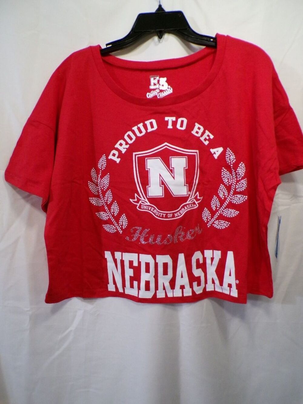 E5 College Classics Women's Cropped Nebraska Huskers T-Shirt Large Red